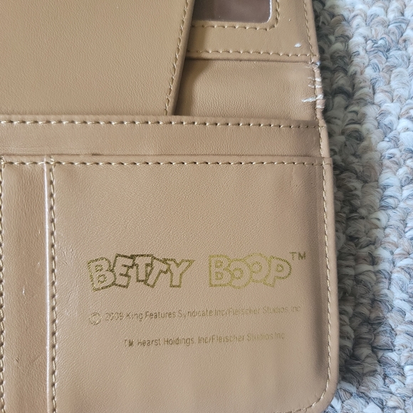 Vintage Betty Boop Wallet - Picture 8 of 10